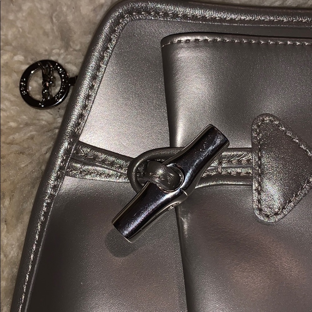 Longchamp "Roseau" Bucket Shoulder Bag with Toggle - Picture 3 of 12